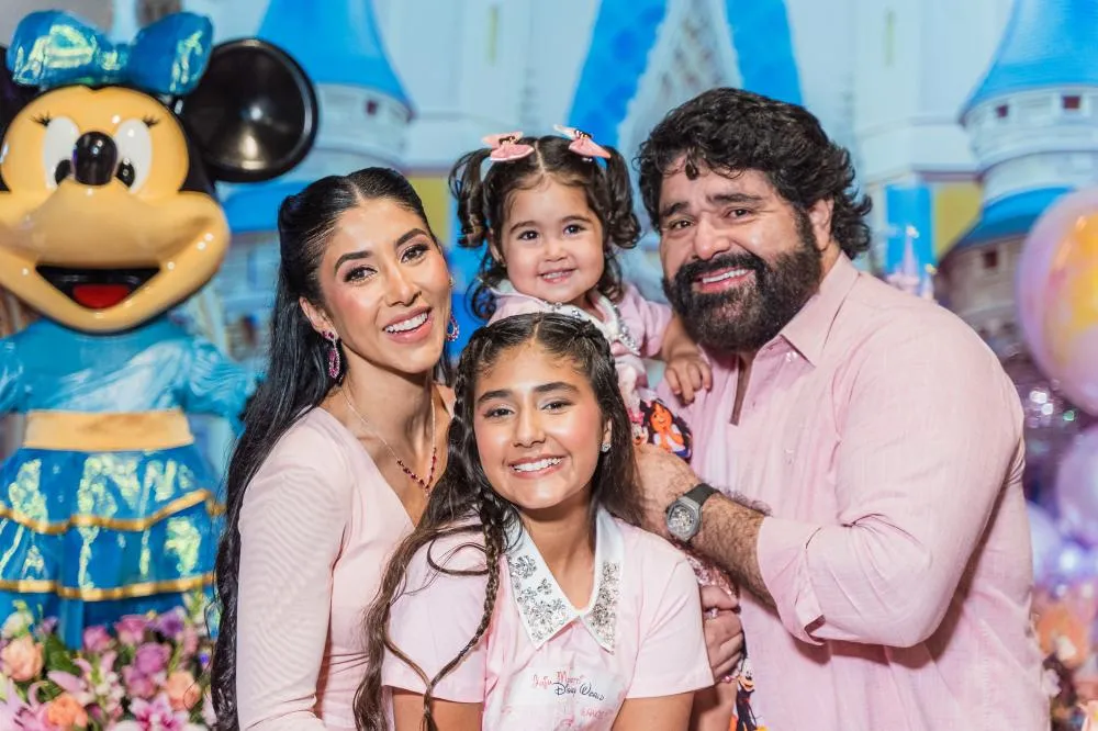 Juju Menotti leva magia e diversão para sua festa de 13 anos