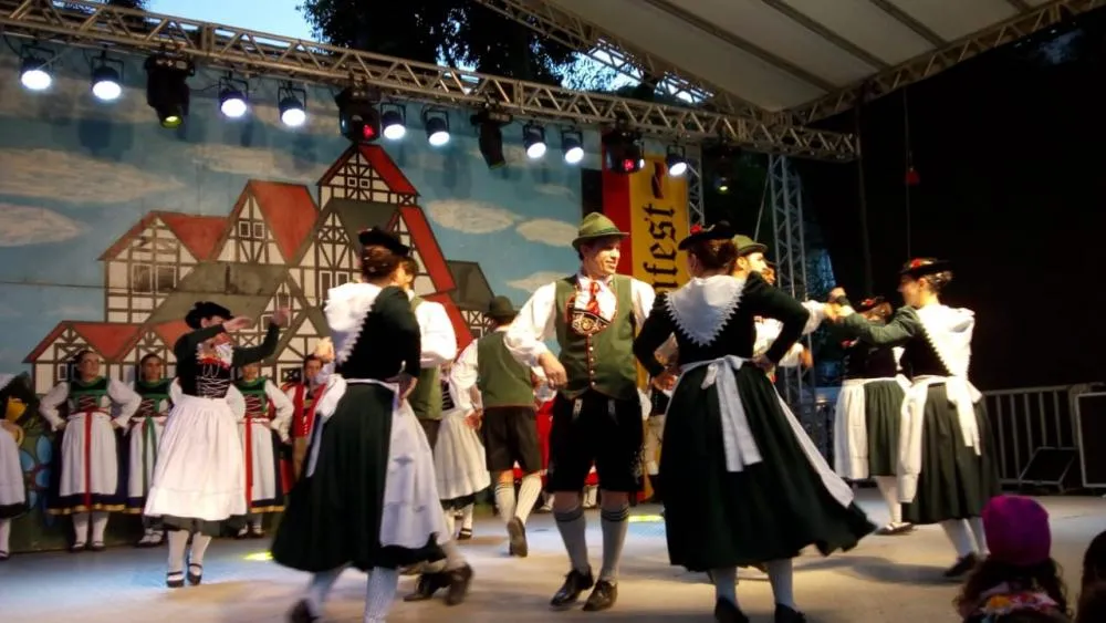 Betim entra no clima alemão com a Oktoberfest no Partage Shopping