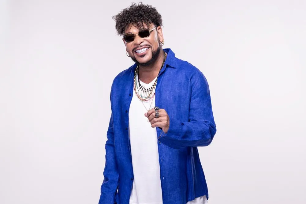 Jau celebra 40 anos de carreira em show especial na Concha Acústica do TCA