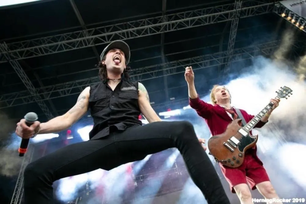 AC/DC UK no Brasil para tour por 12 cidades