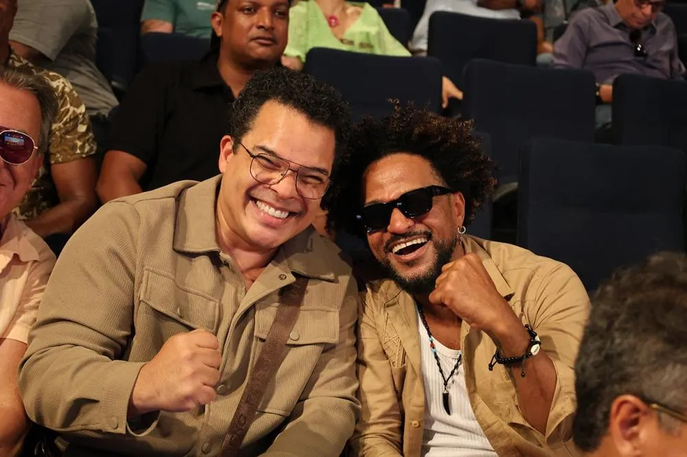 “O verão começa aqui”: Micareta de Feira 2026 é lançada oficialmente com Claudia Leitte, Carlinhos Brown e Léo Santana