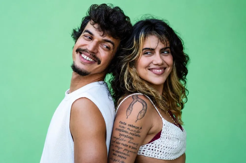 Clariana e Ian Lasserre anunciam estreia do projeto “Um a Um” 