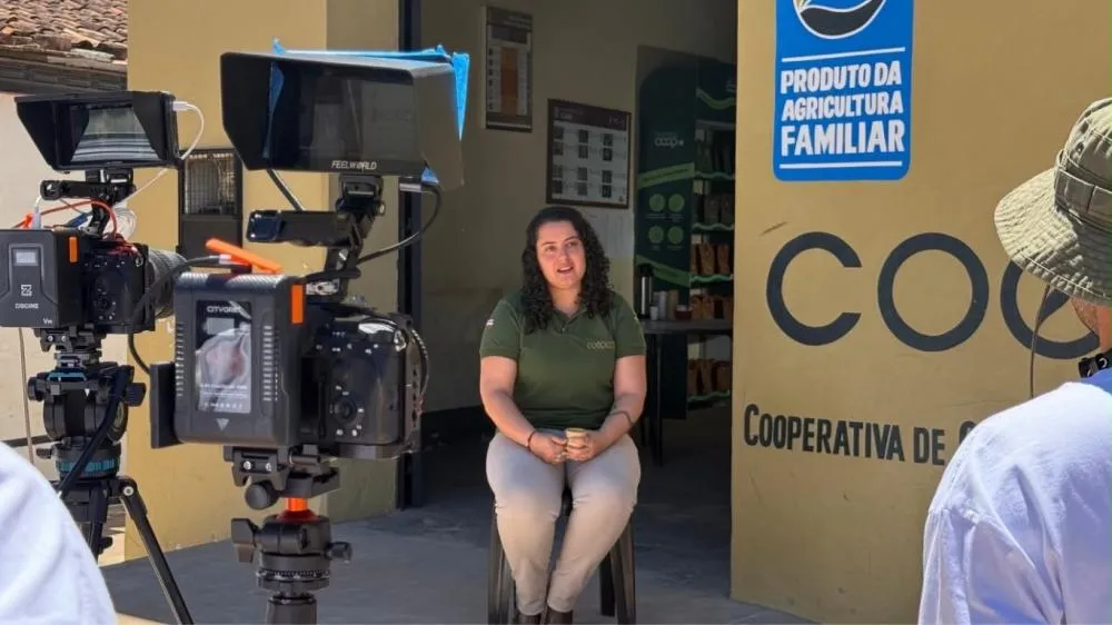 Minidocumentário registra os bastidores da agricultura familiar e a força do café especial na Chapada Diamantina