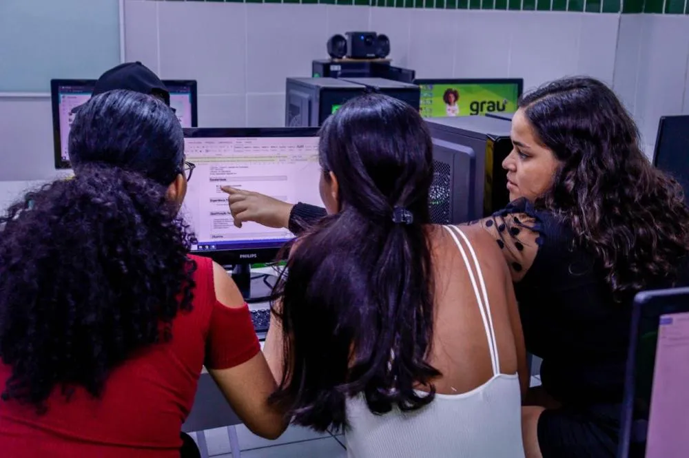 Grau Técnico Alípio de Melo realiza Feira de Empregabilidade com mais de 200 vagas disponíveis