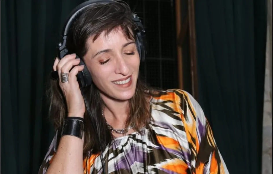 DJ Andreia Around - Foto Divulgação.jpeg
